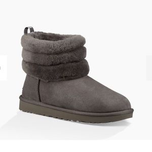 UGG Boots! Classic Mini Fluff Quilted Boot.